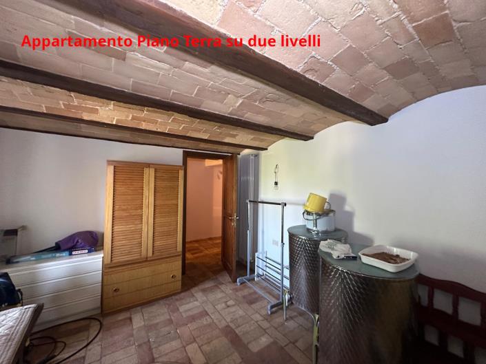 Image No.24-4 Bed Property for sale