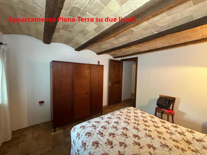 Image No.27-4 Bed Property for sale