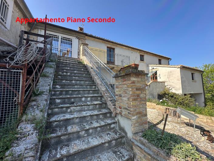 Image No.47-4 Bed Property for sale