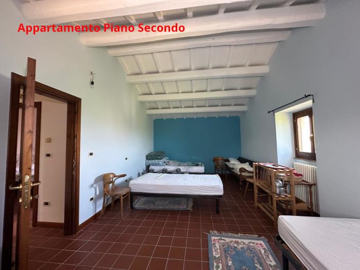 Image No.59-4 Bed Property for sale
