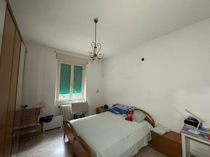 Image No.18-3 Bed Apartment for sale
