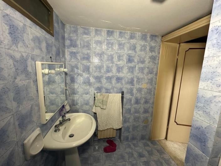 Image No.27-3 Bed Apartment for sale