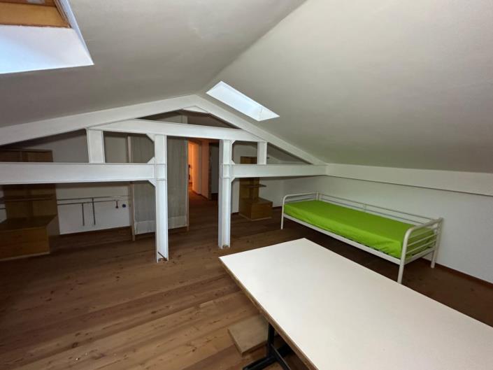 Image No.29-3 Bed Property for sale