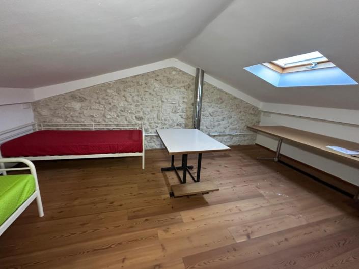 Image No.30-3 Bed Property for sale