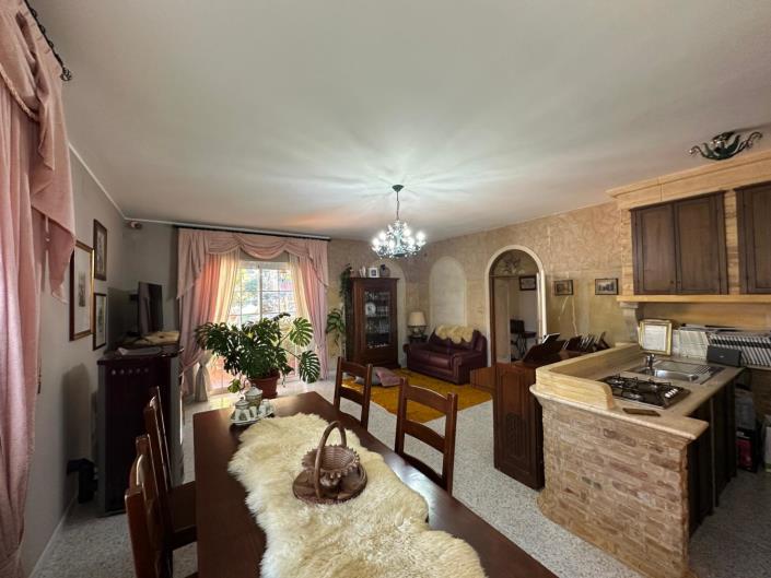 Image No.12-4 Bed House/Villa for sale