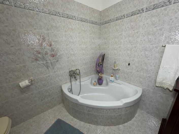 Image No.22-4 Bed House/Villa for sale