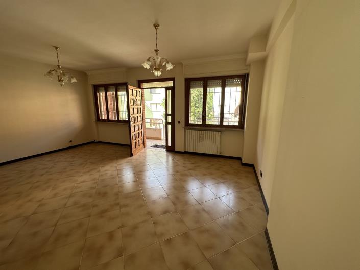 Image No.5-3 Bed Townhouse for sale