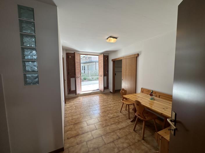 Image No.26-3 Bed Townhouse for sale