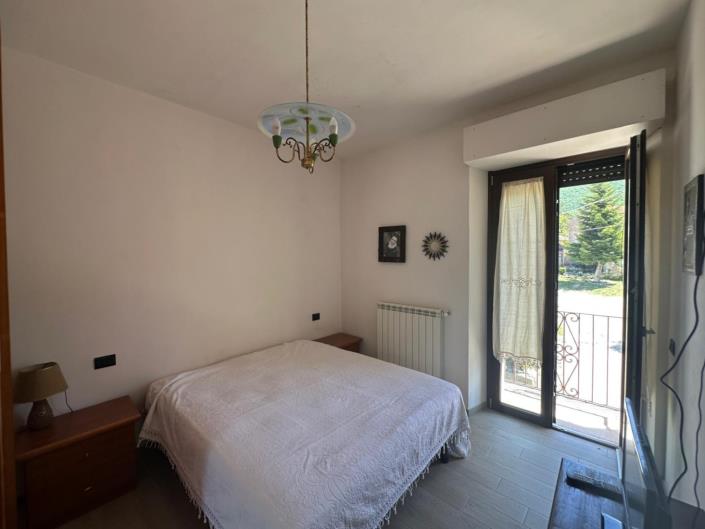 Image No.17-Propriété de 4 chambres à vendre