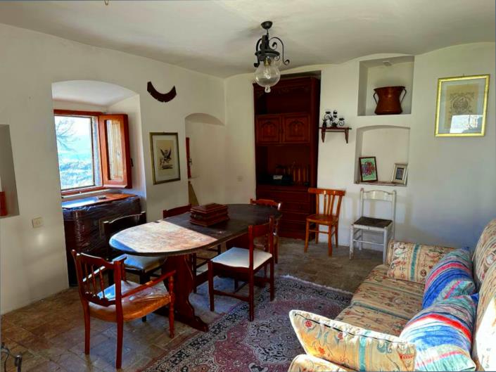 Image No.11-2 Bed Property for sale
