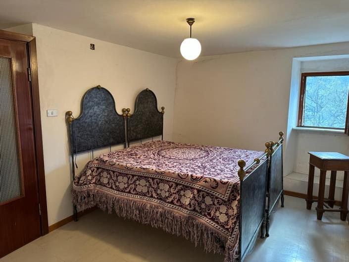 Image No.23-2 Bed Property for sale