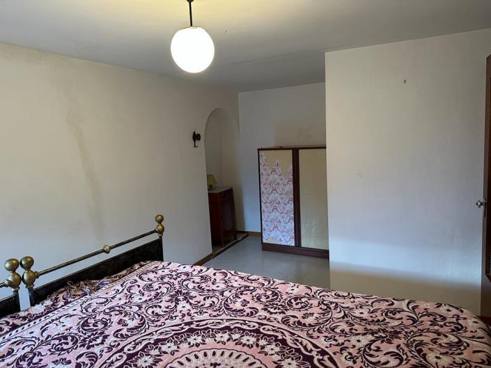 Image No.24-2 Bed Property for sale