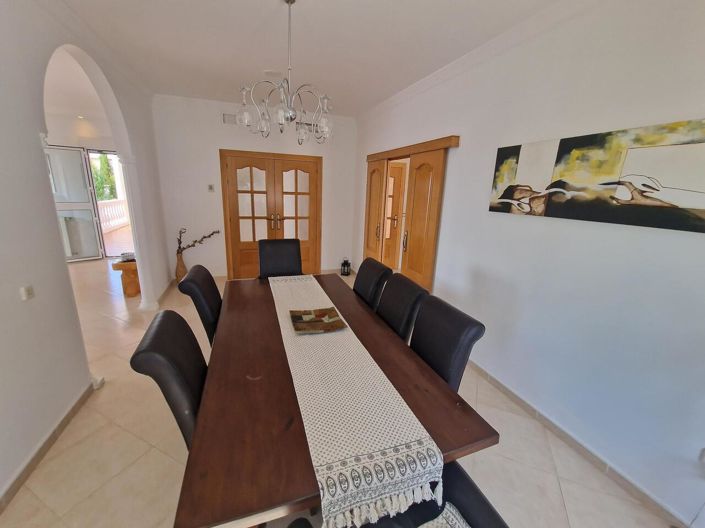 Image No.32-5 Bed Villa for sale