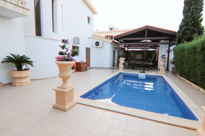 Image No.43-5 Bed Villa for sale