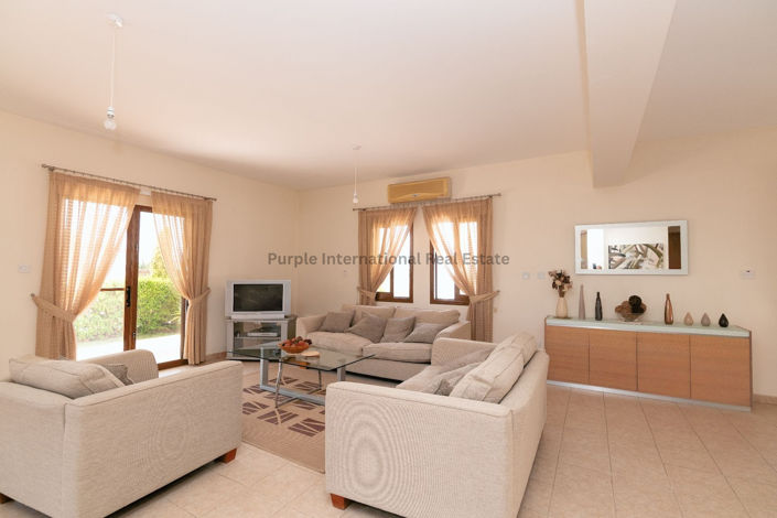 Image No.36-3 Bed Villa for sale