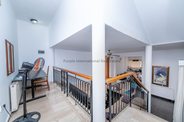 Image No.15-7 Bed Villa for sale