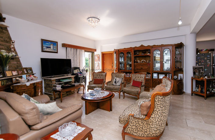 Image No.25-7 Bed Villa for sale