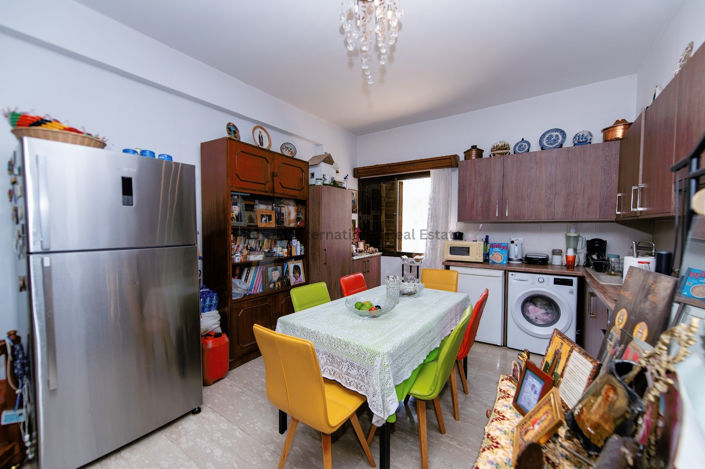 Image No.5-7 Bed Villa for sale