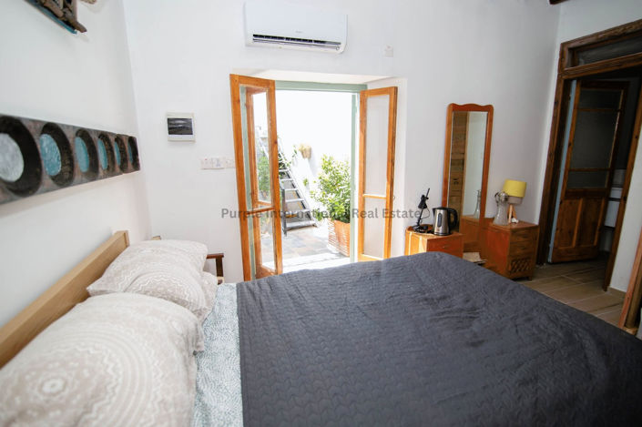 Image No.17-2 Bed House for sale