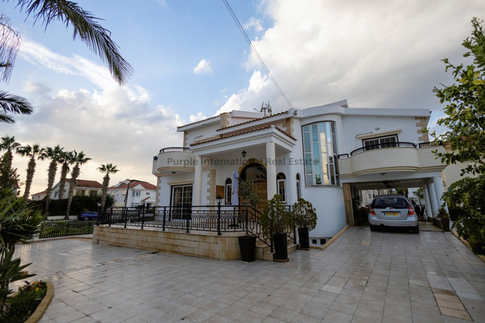Image No.7-4 Bed Villa for sale