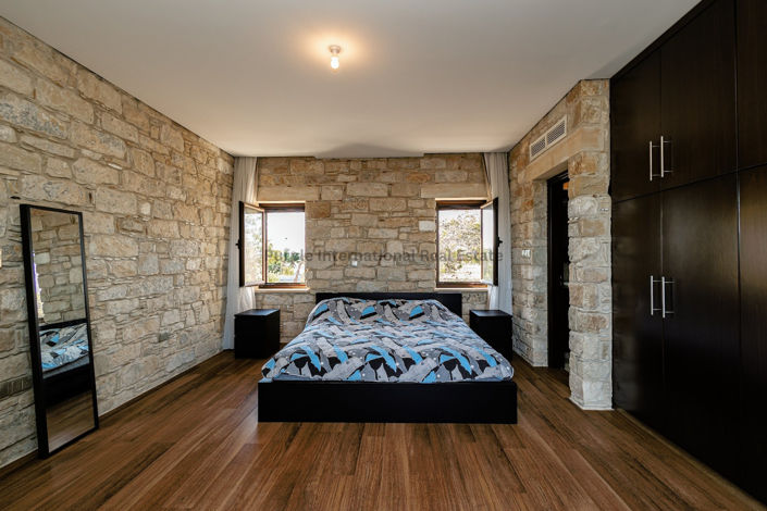 Image No.6-6 Bed Villa for sale