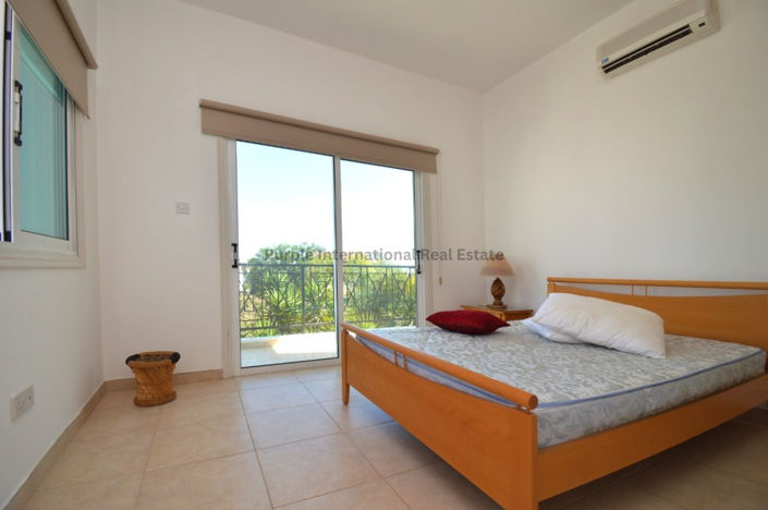 Image No.10-3 Bed Villa for sale
