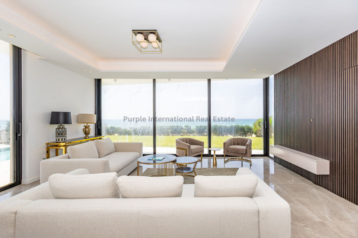 Image No.2-4 Bed Villa for sale
