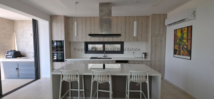 Image No.3-4 Bed Villa for sale