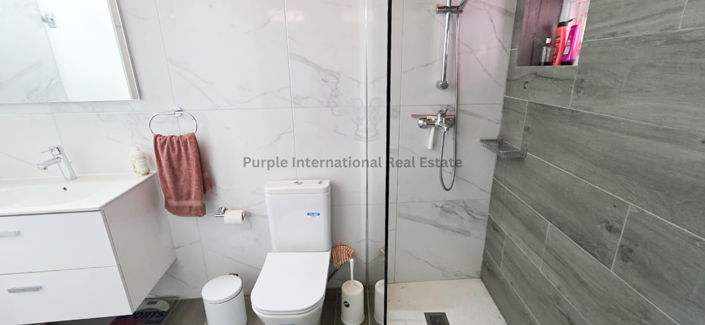 Image No.6-2 Bed House for sale