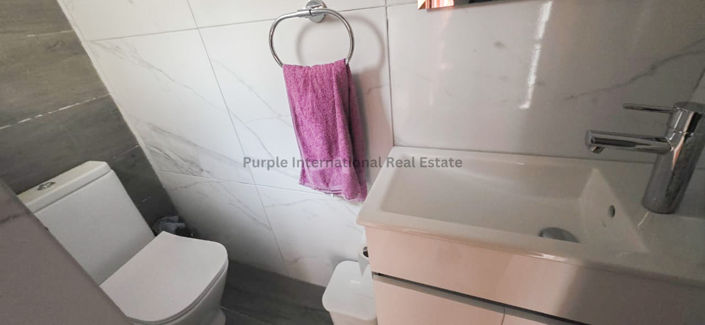Image No.21-2 Bed House for sale