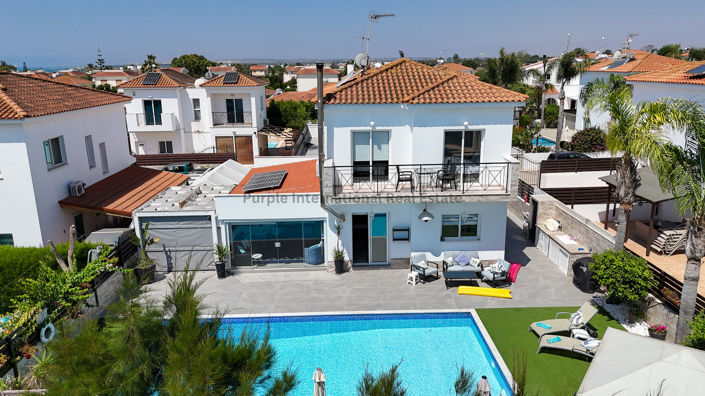 Image No.34-4 Bed Villa for sale