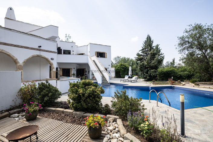 Image No.7-5 Bed House for sale