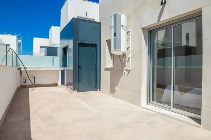 Image No.34-3 Bed Villa for sale