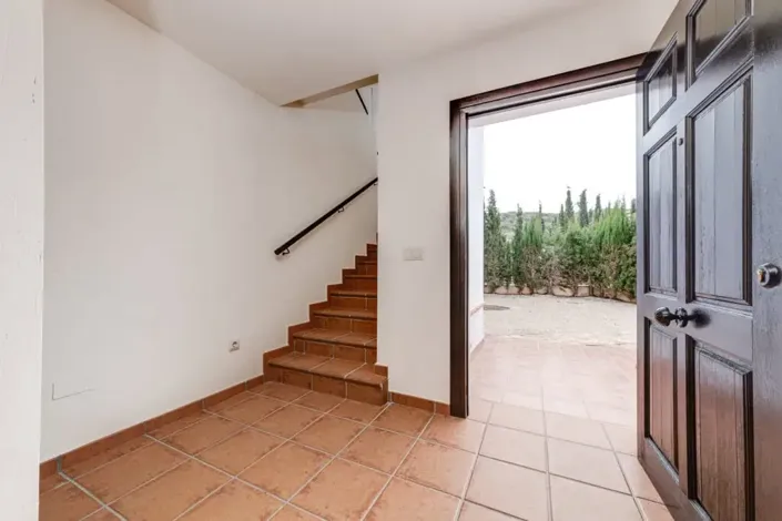 Image No.6-3 Bed Villa for sale