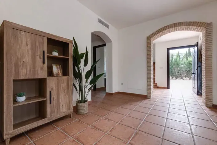 Image No.6-3 Bed Villa for sale