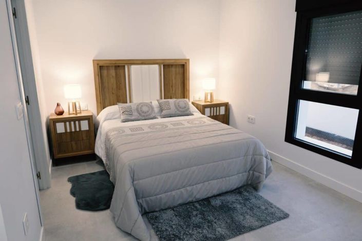 Image No.10-2 Bed Apartment for sale