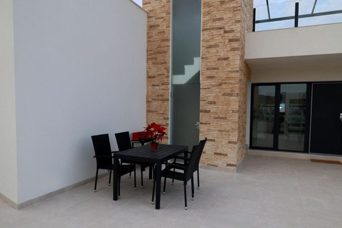 Image No.3-2 Bed Apartment for sale