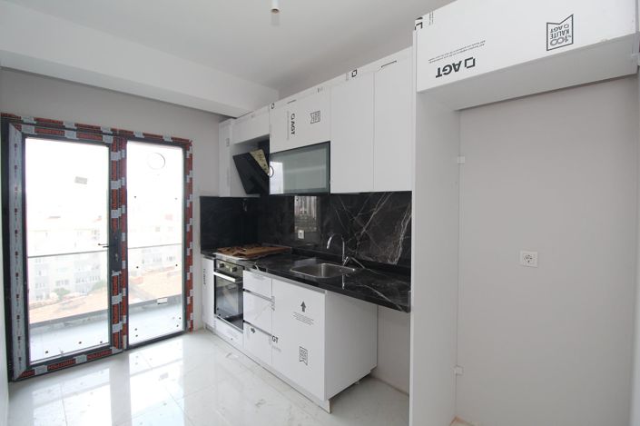 Image No.11-5 Bed Apartment for sale