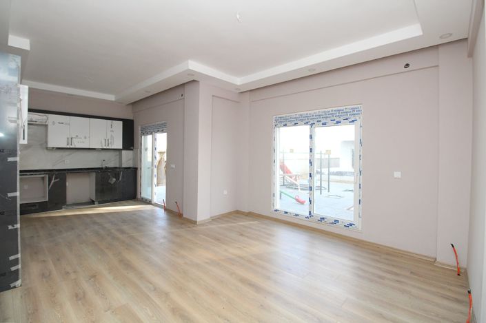 Image No.13-2 Bed Apartment for sale