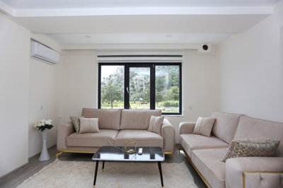 Interior 1