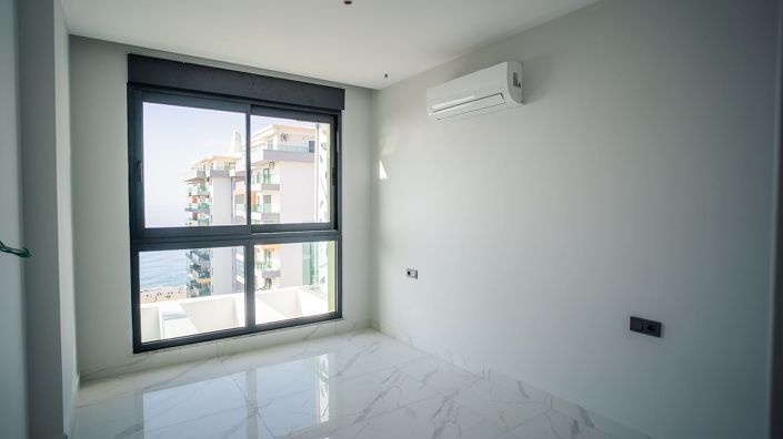 Image No.14-2 Bed Apartment for sale