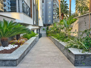 Exterior 4