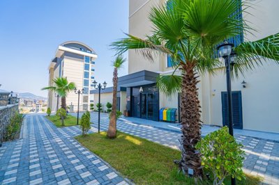 Exterior 7