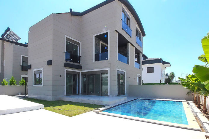Image No.3-4 Bed House/Villa for sale