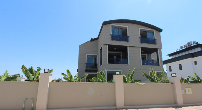 Image No.5-4 Bed House/Villa for sale