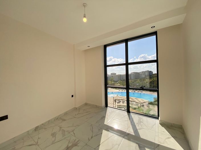 Image No.20-3 Bed Apartment for sale