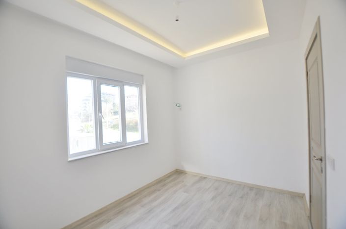 Image No.16-2 Bed Apartment for sale