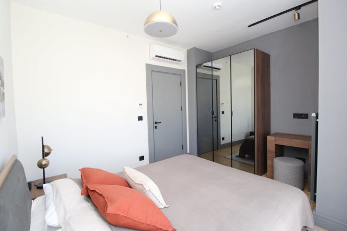 Image No.10-2 Bed Apartment for sale