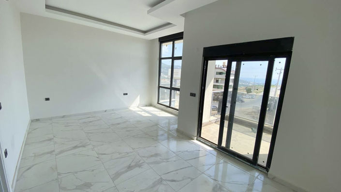 Image No.11-3 Bed Apartment for sale
