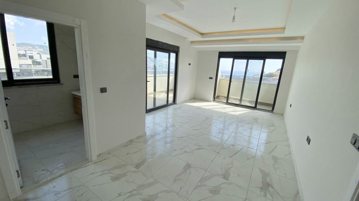Image No.8-3 Bed Apartment for sale